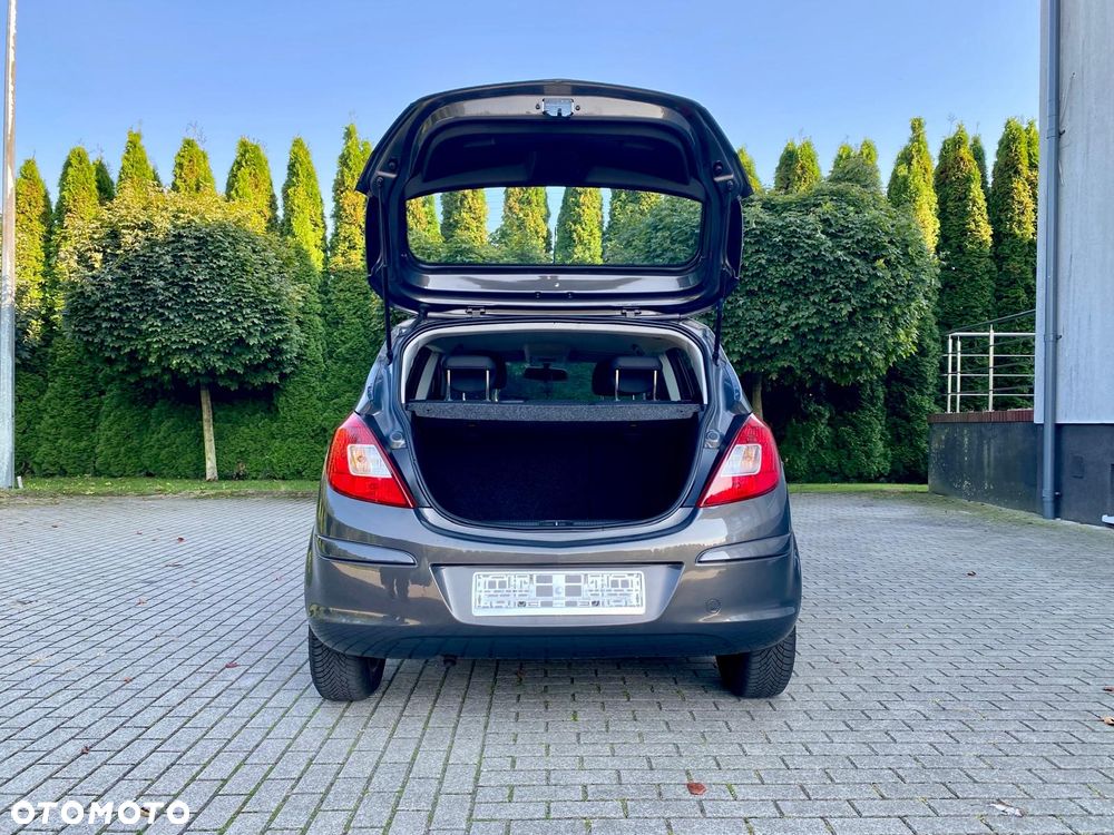 Opel Corsa - 10