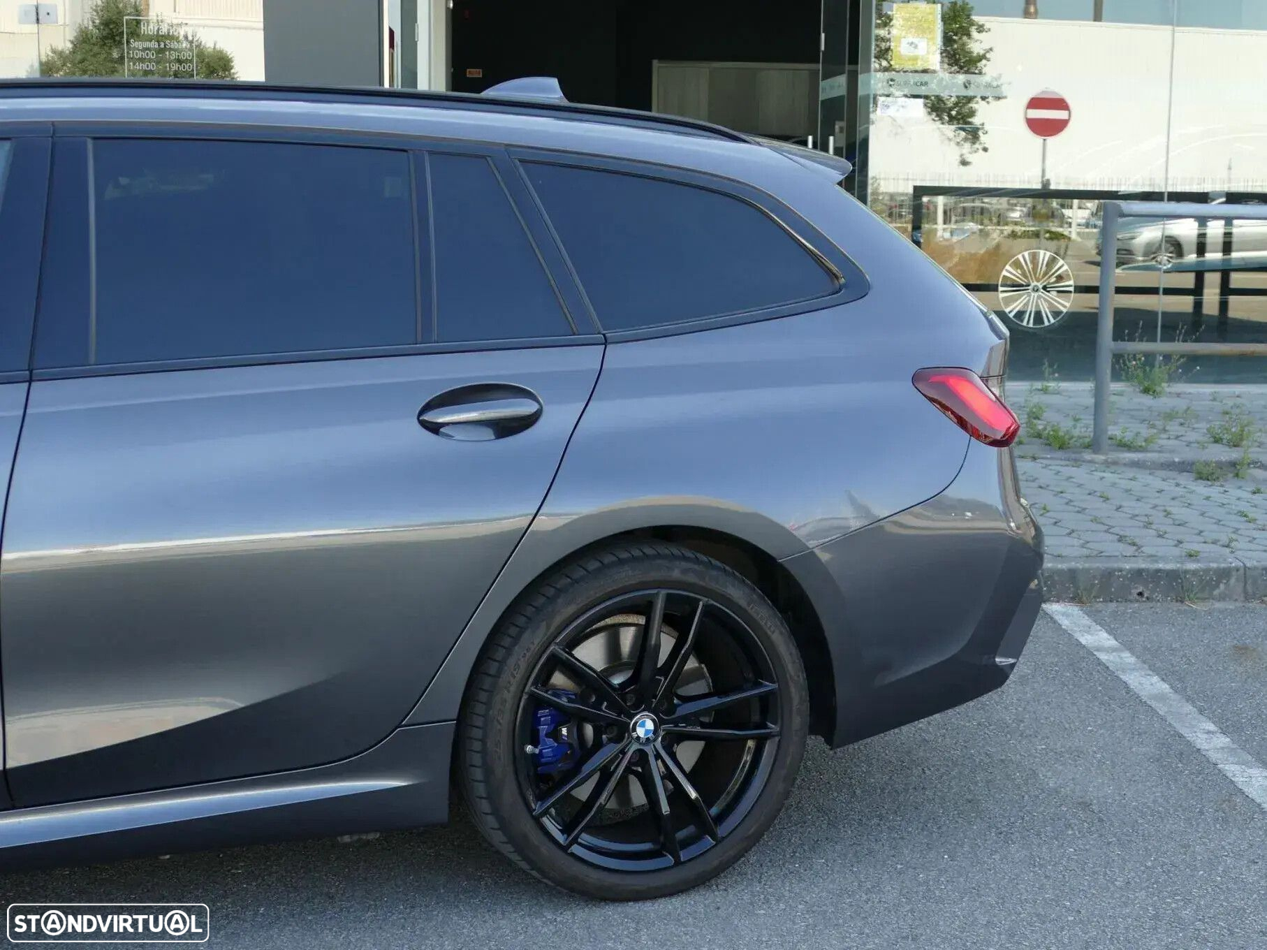 BMW 330 e Touring Pack M Auto - 17