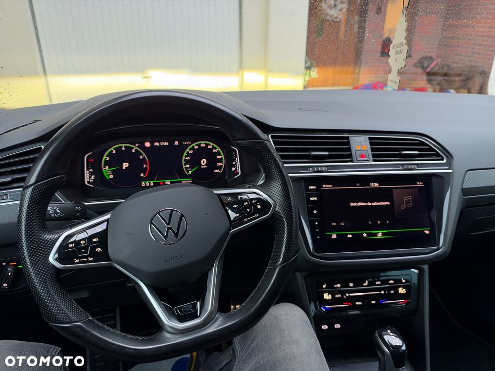 Volkswagen Tiguan - 27