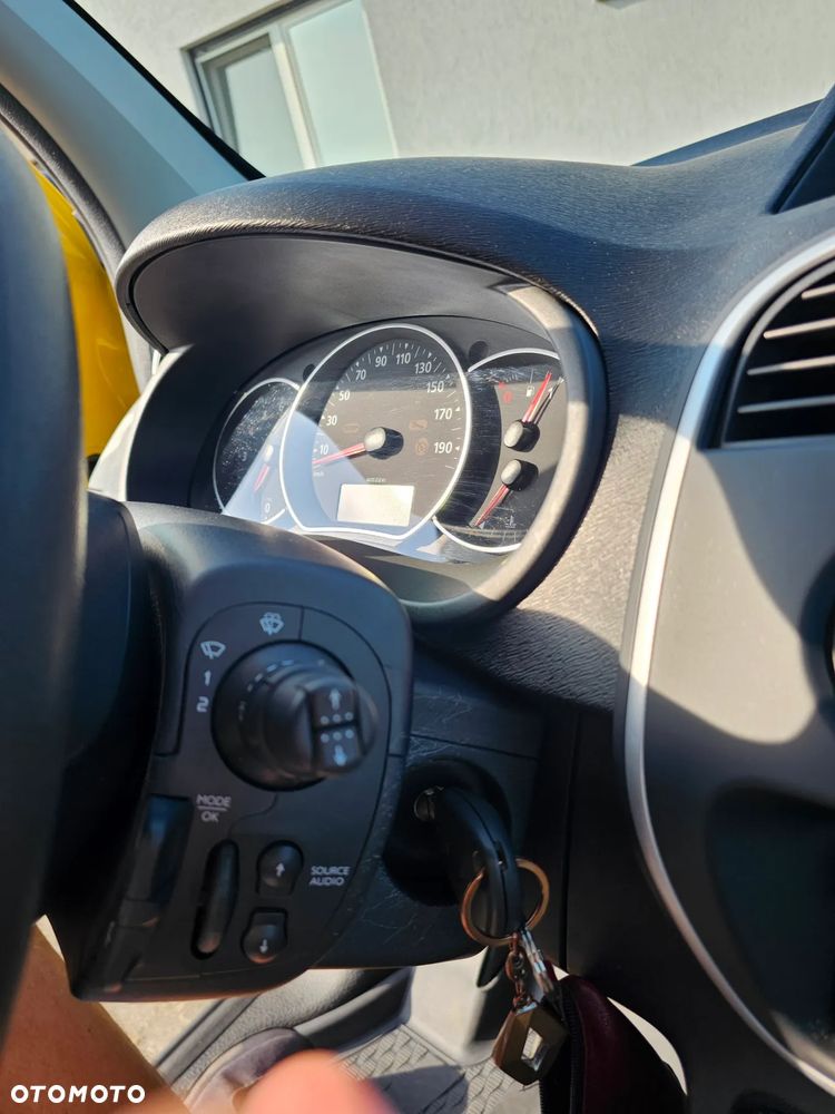 Renault KANGOO MAXI - 11