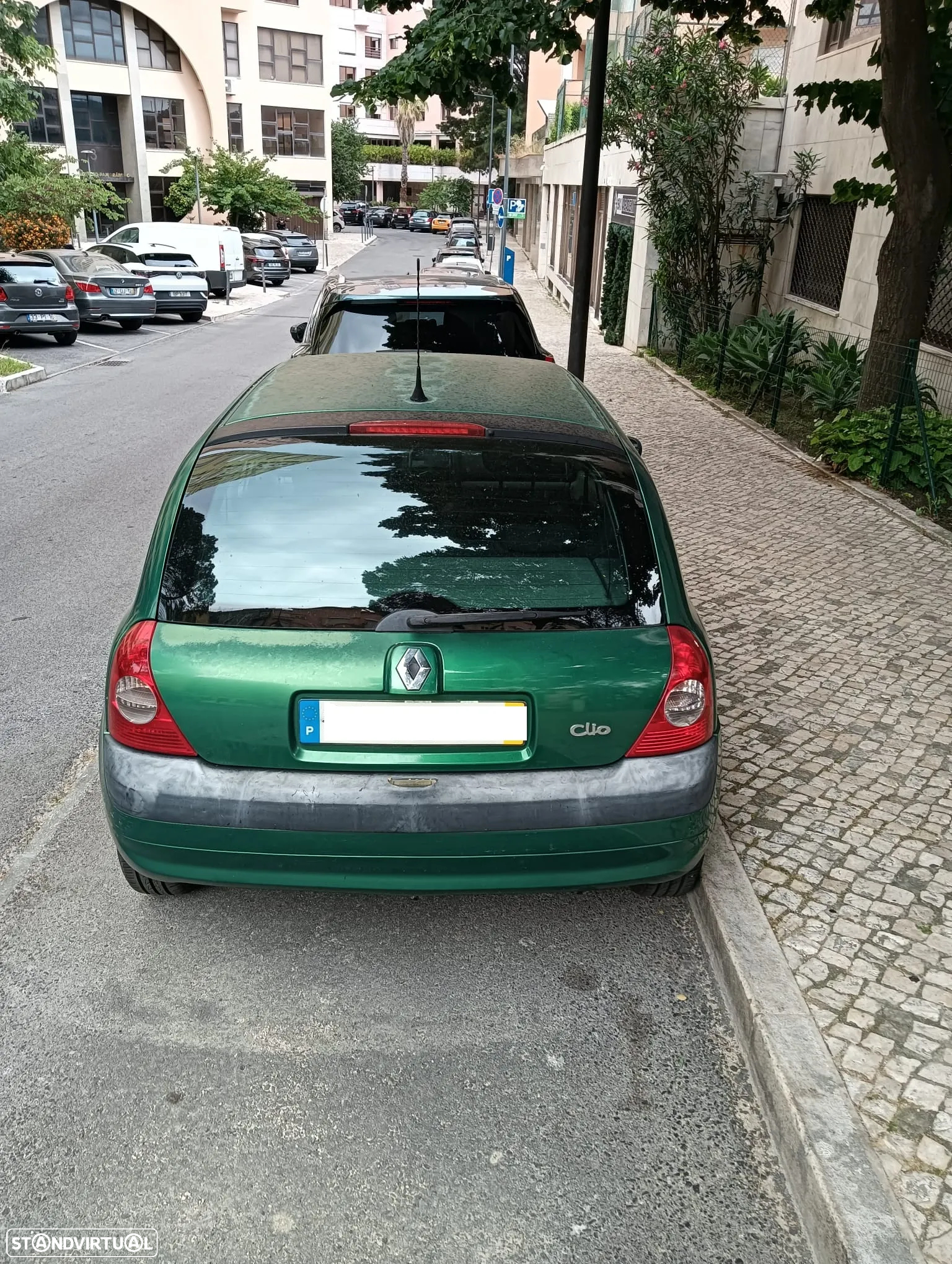 Renault Clio - 2
