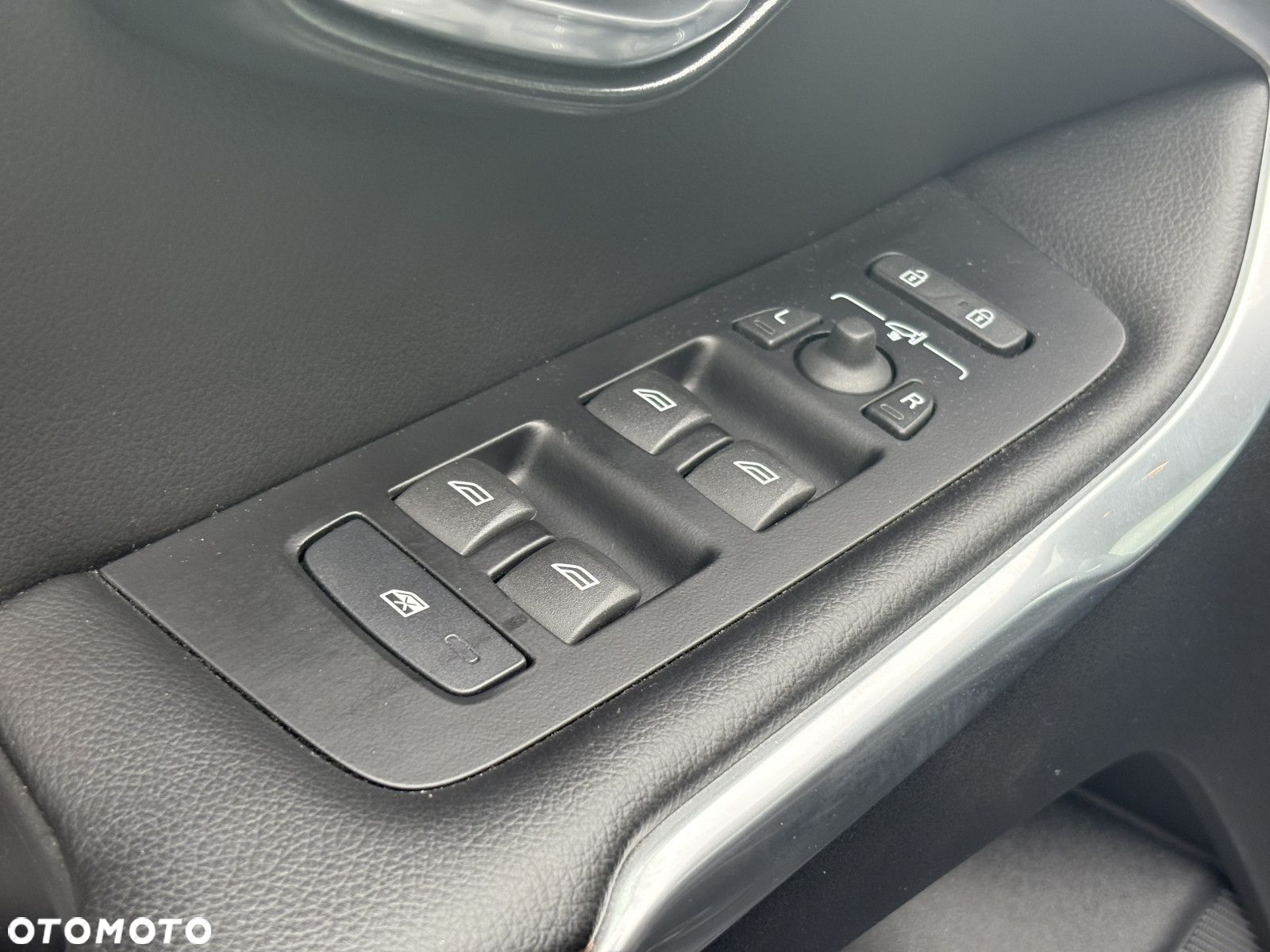 Volvo V40 - 30