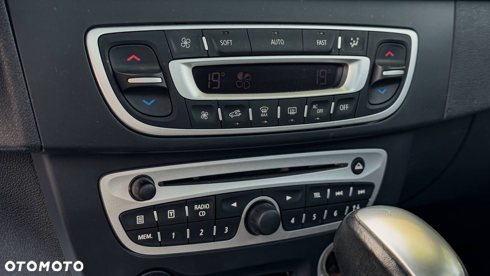 Renault Megane dCi 110 FAP EDC Luxe - 19