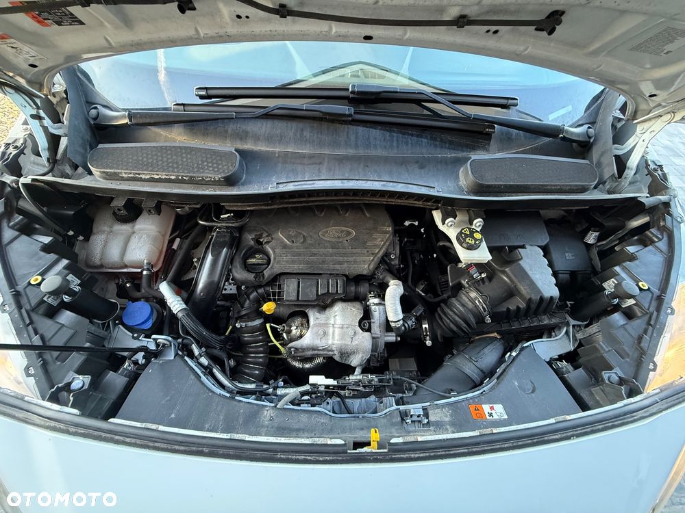Ford Transit Connect - 14
