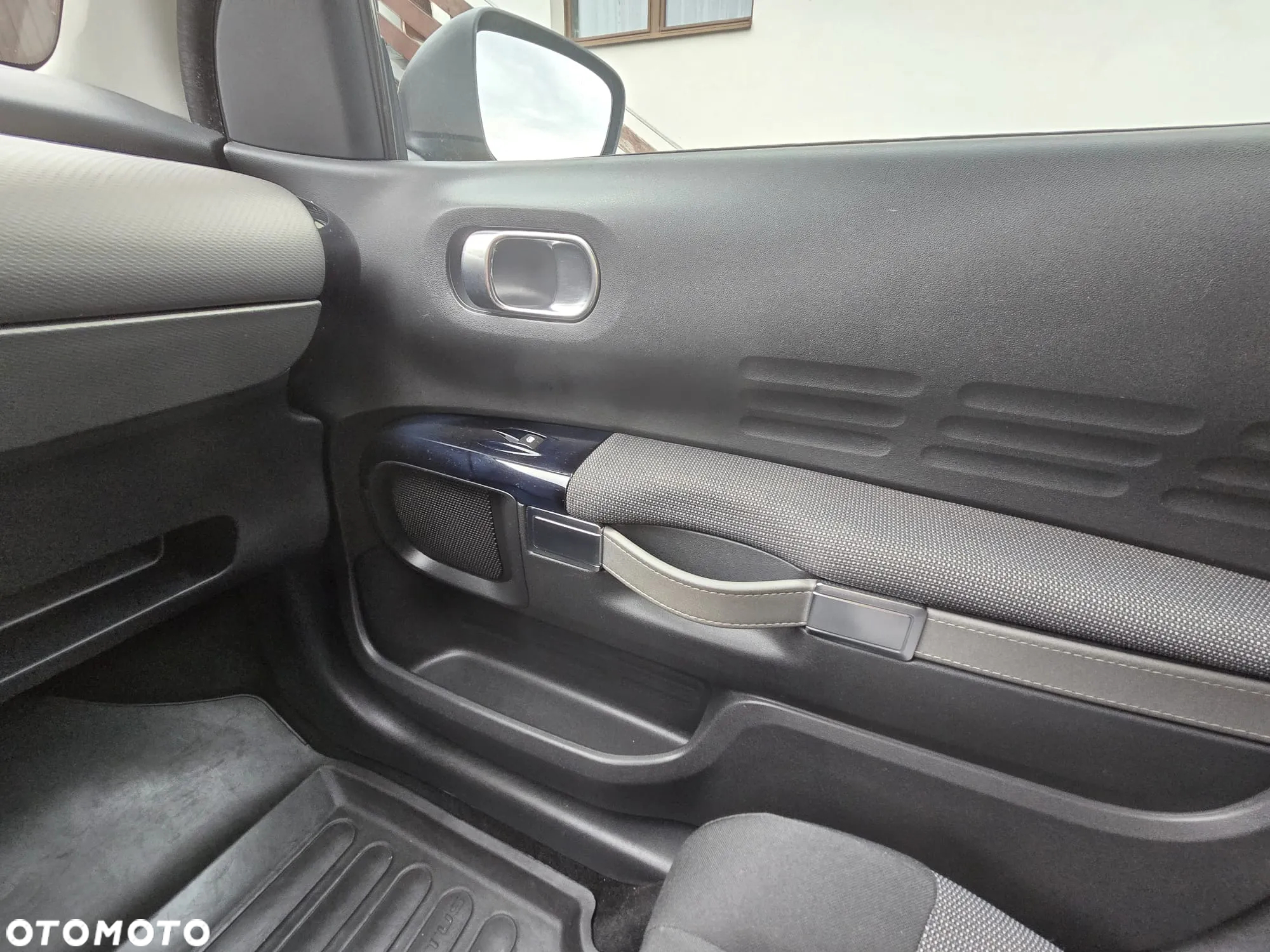 Citroën C4 Cactus 1.2 PureTech Feel Edition S&S - 23