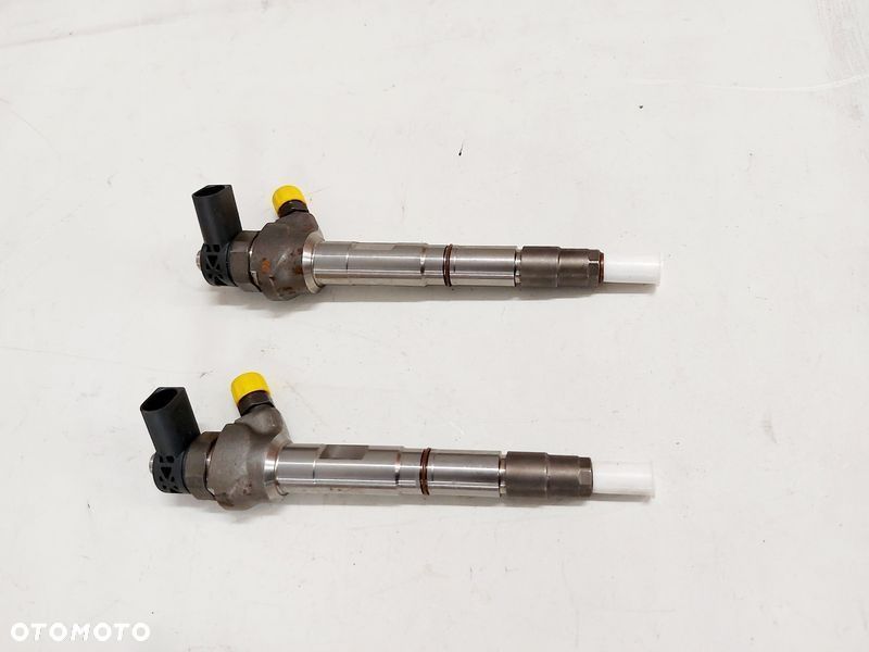 vw passat b8 1.6 tdi wtryskiwacz wtrysk paliwa 0445110469 04l130277ac - 2