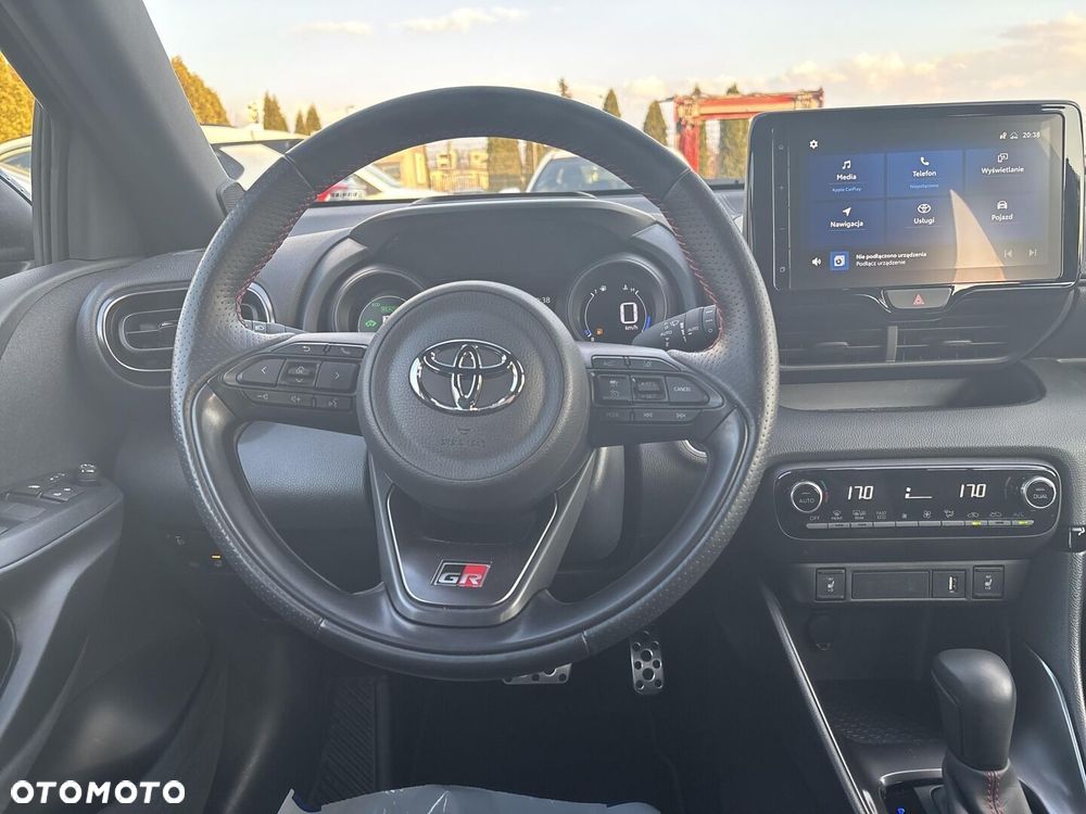 Toyota Yaris Hybrid 1.5 GR Sport - 13