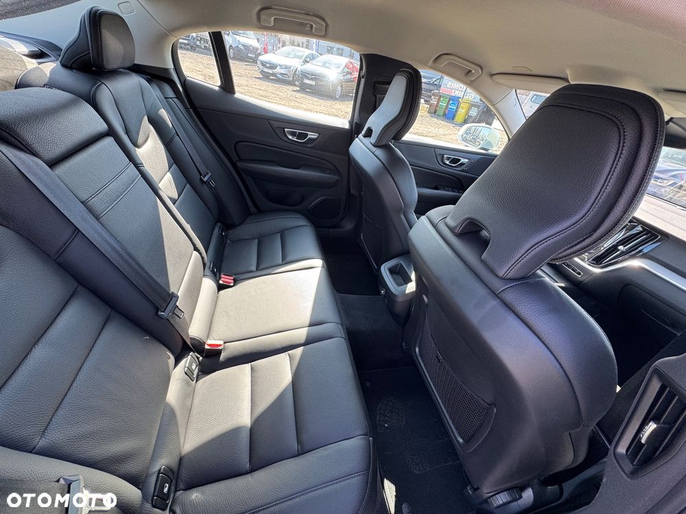 Volvo S60 - 23