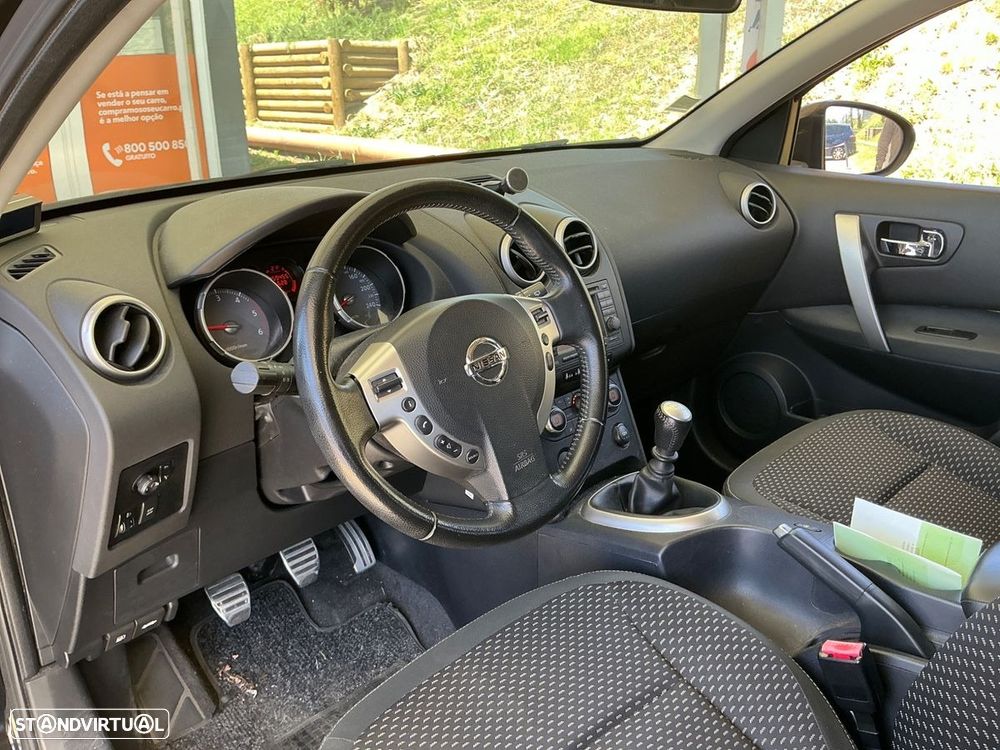 Nissan Qashqai 1.5 dCi tekna - 9