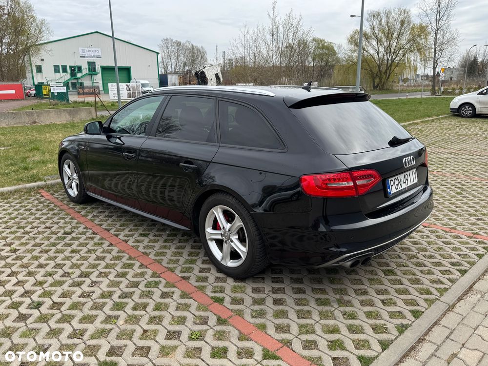 Audi A4 Avant 2.0 TDI - 6