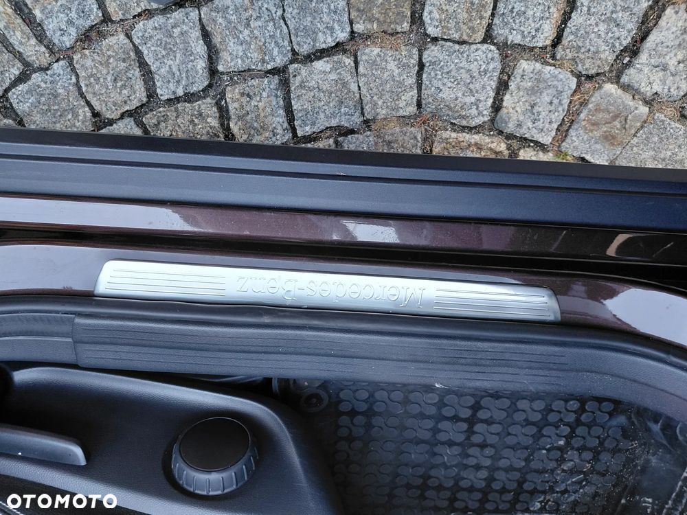 Mercedes-Benz GLA 180 Style - 22