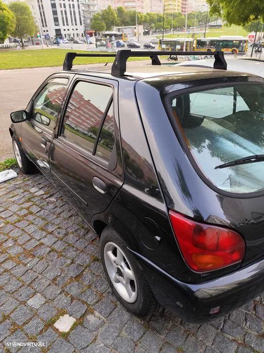 Ford Fiesta 1.25 Studio - 3