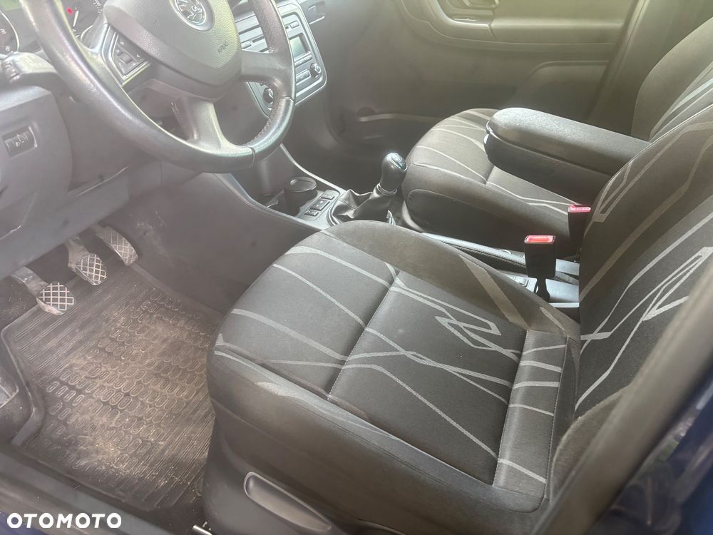 Skoda Fabia 1.2 TSI Fresh - 24