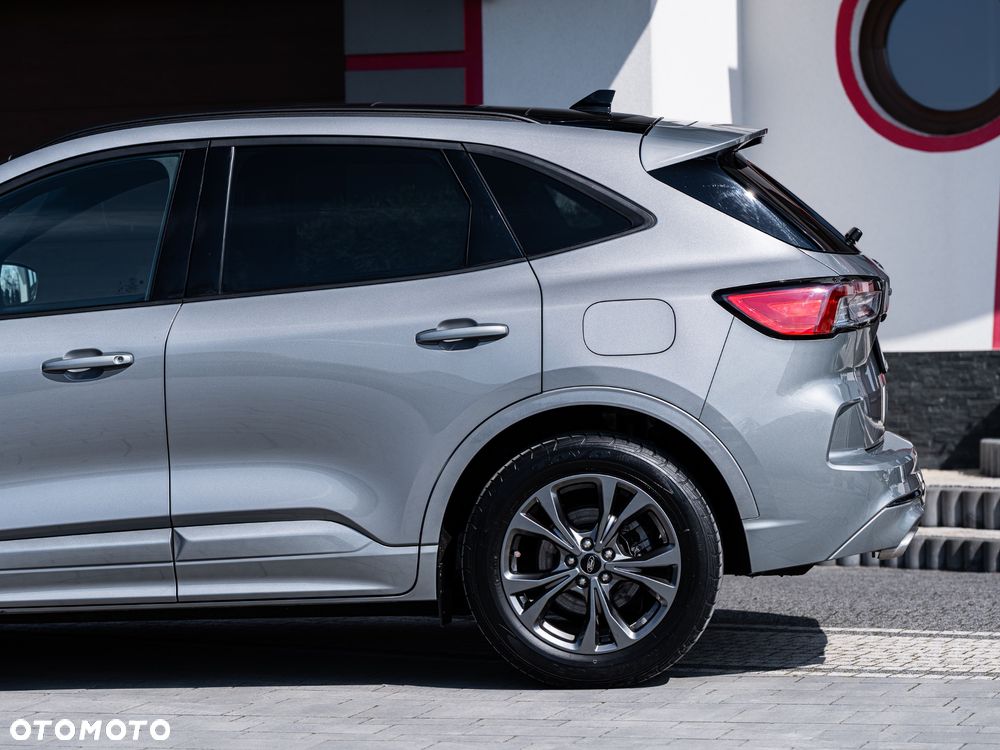 Ford Kuga 1.5 EcoBoost ST-LINE X - 8