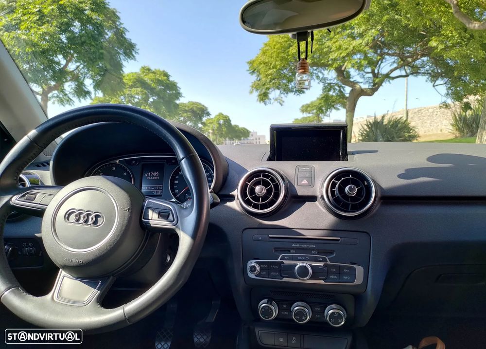Audi A1 Sportback 1.4 TDI Sport - 4