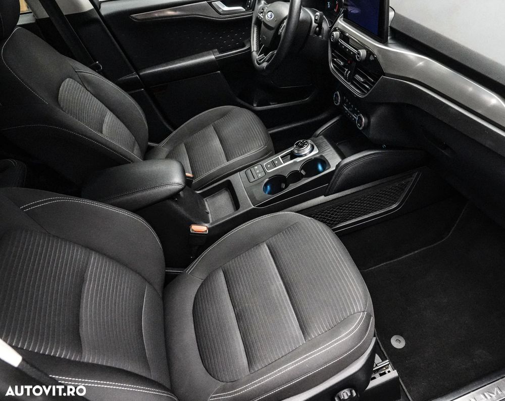 Ford Kuga 1.5 EcoBlue A8 FWD Titanium - 12