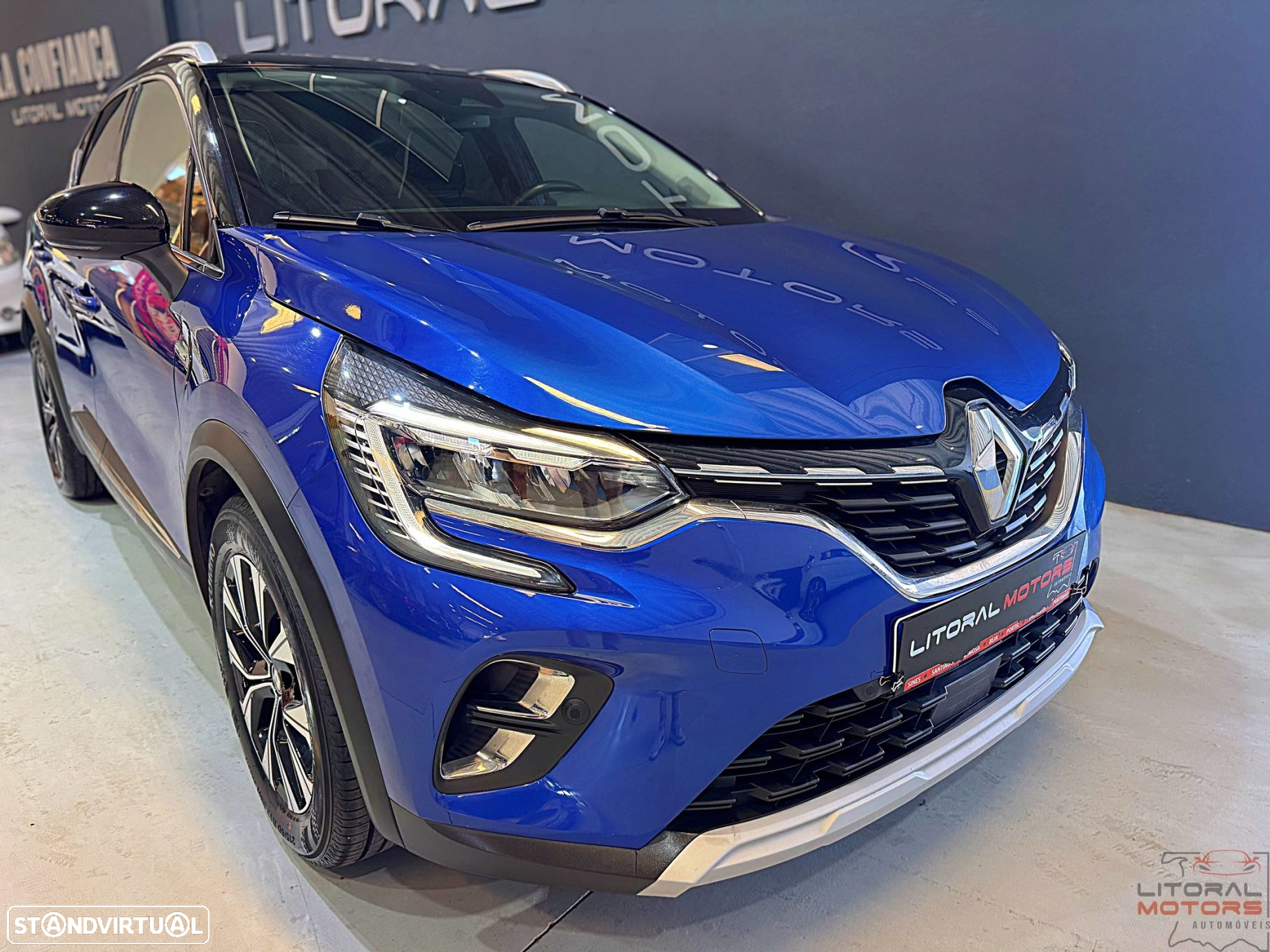 Renault Captur 1.0 TCe Exclusive - 3