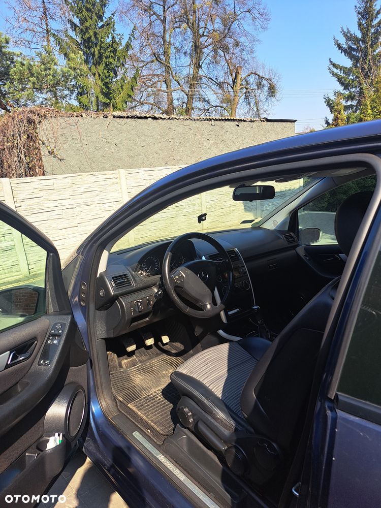 Mercedes-Benz Klasa A 170 Avantgarde - 2