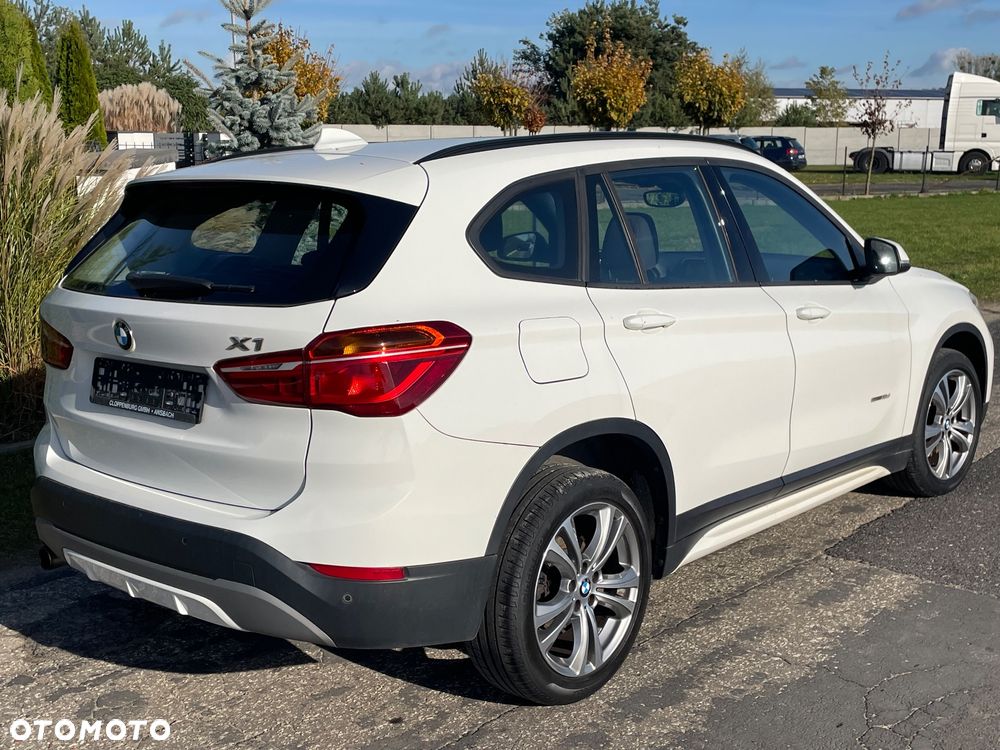 BMW X1 sDrive18d Advantage - 4