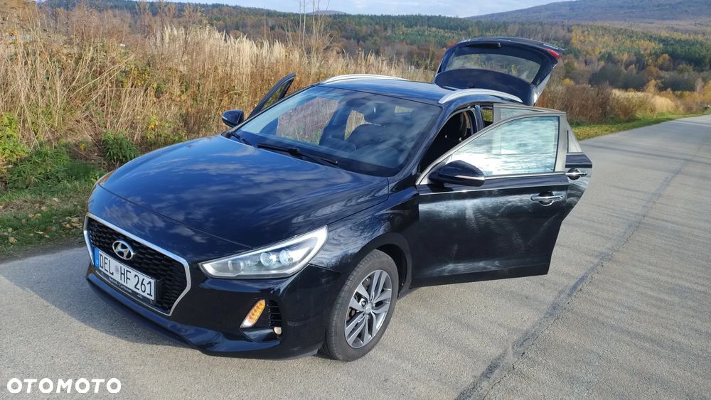 Hyundai i30 1.6 CRDi Classic + DCT - 5