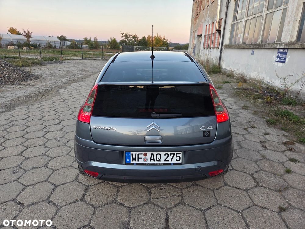 Citroën C4 - 4