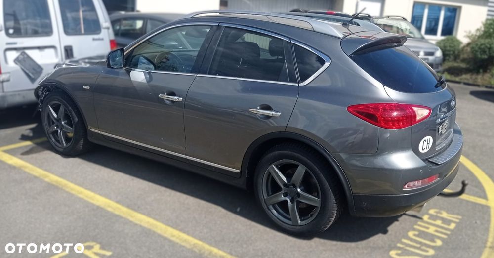 Infiniti EX EX30d - 3