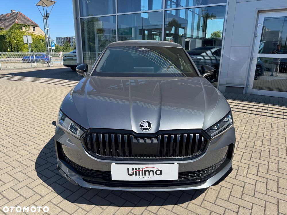 Skoda Superb 2.0 TSI Sportline DSG - 2