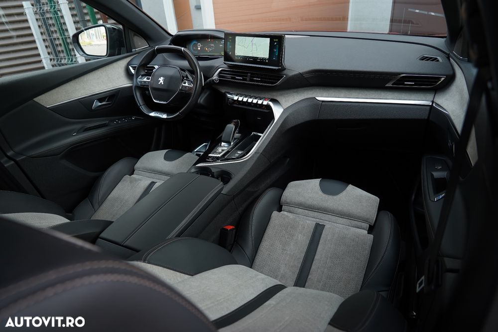 Peugeot 3008 PHEV EAT8 4X4 GT Pack - 28