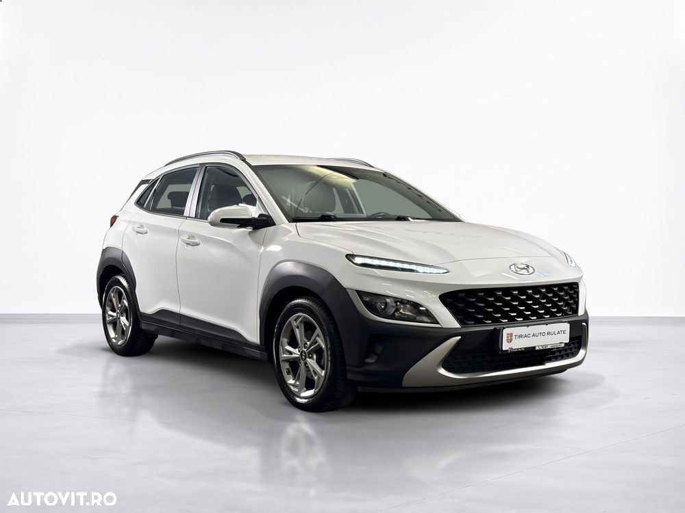 Hyundai KONA - 8