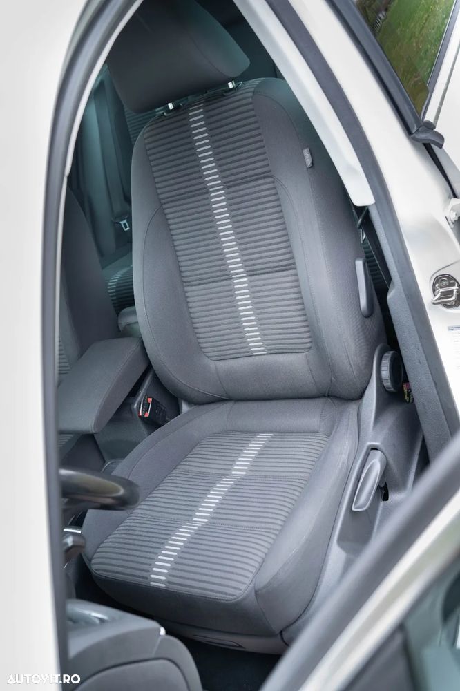 Volkswagen Tiguan 2.0 TDI 4Motion BMT Sport & Style - 10