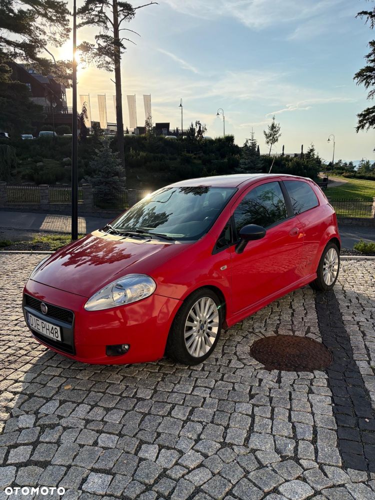 Fiat Grande Punto - 2