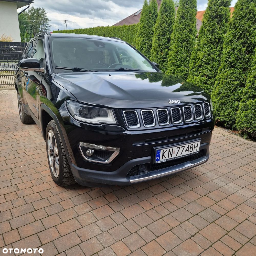 Jeep Compass - 1