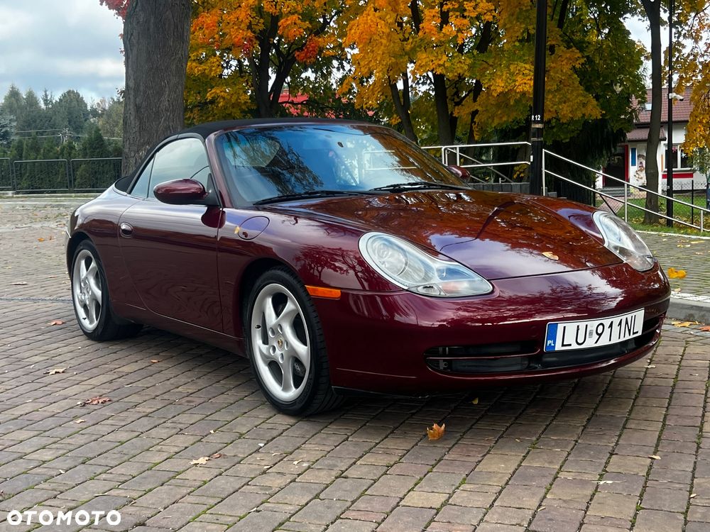 Porsche 911 Carrera 4 Cabrio - 4