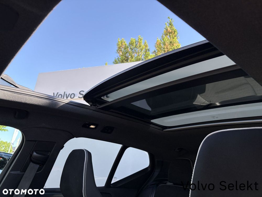 Volvo XC 40 - 23