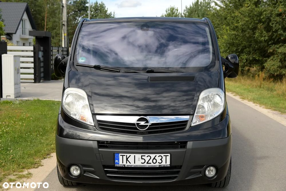 Opel Vivaro - 12