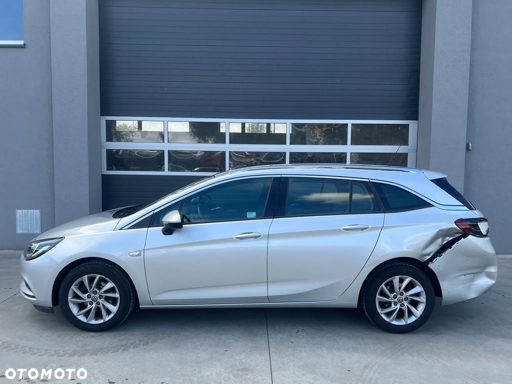 Opel Astra V 1.4 T Elite - 2