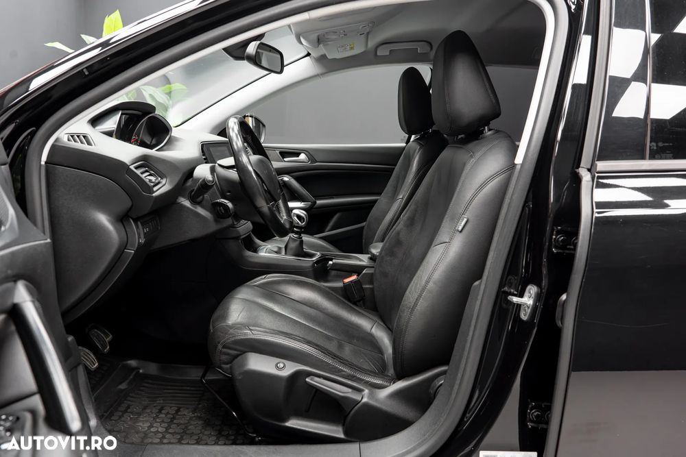 Peugeot 308 BlueHDi 120 Stop & Start Allure - 22