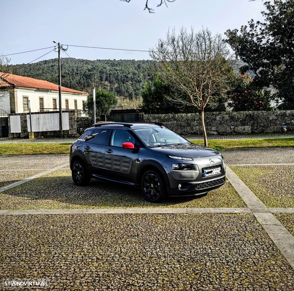 Citroën C4 Cactus 1.6 BlueHDi Shine Ed.Midnight - 27
