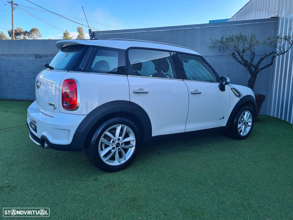 MINI Countryman Cooper SD ALL4 Auto - 3