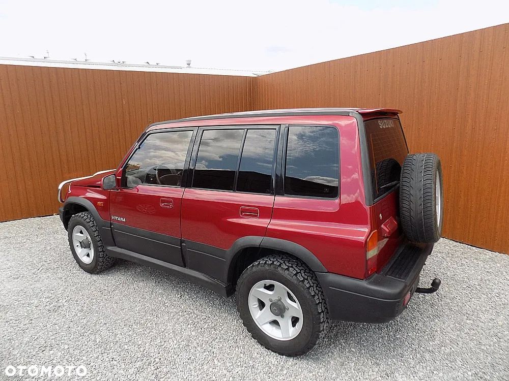 Suzuki Vitara 2.0 V6 Long - 4