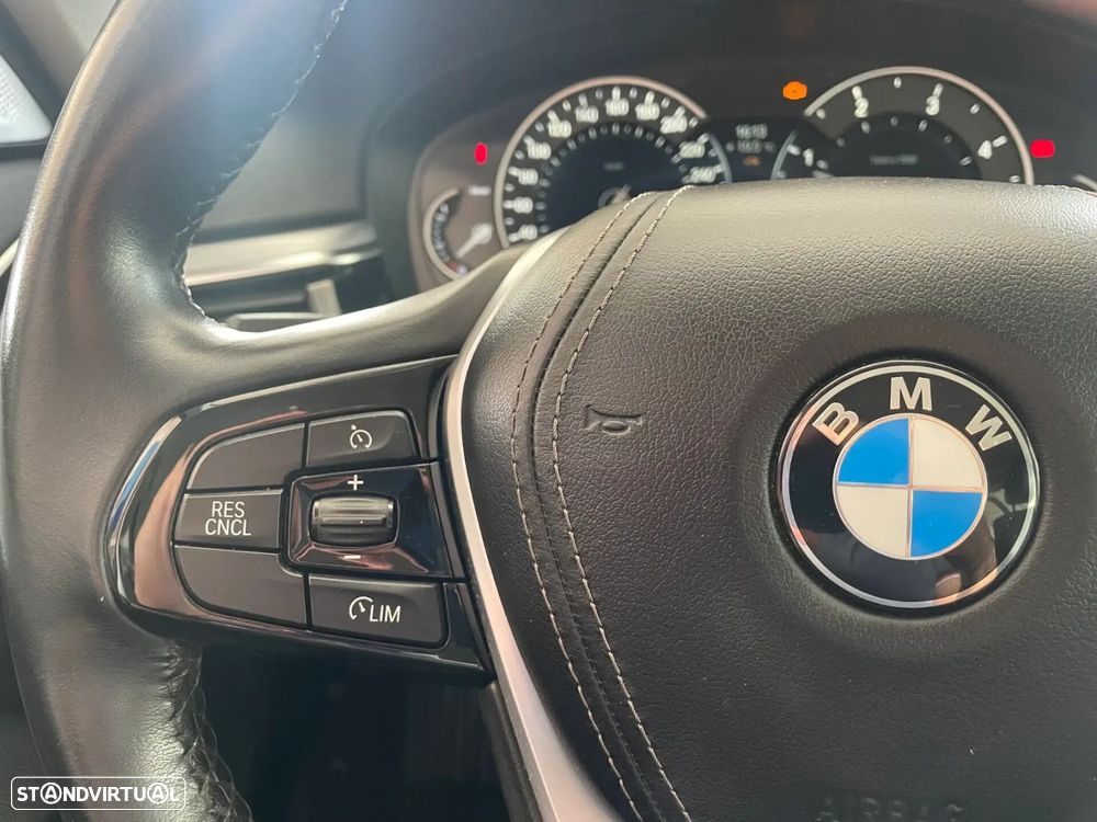 BMW 530 - 21