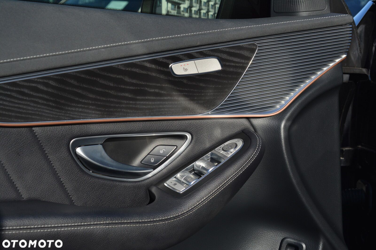 Mercedes-Benz EQC 400 4-Matic - 13