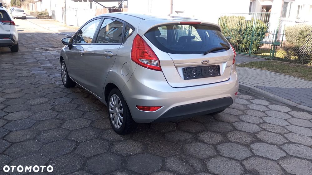 Ford Fiesta - 4
