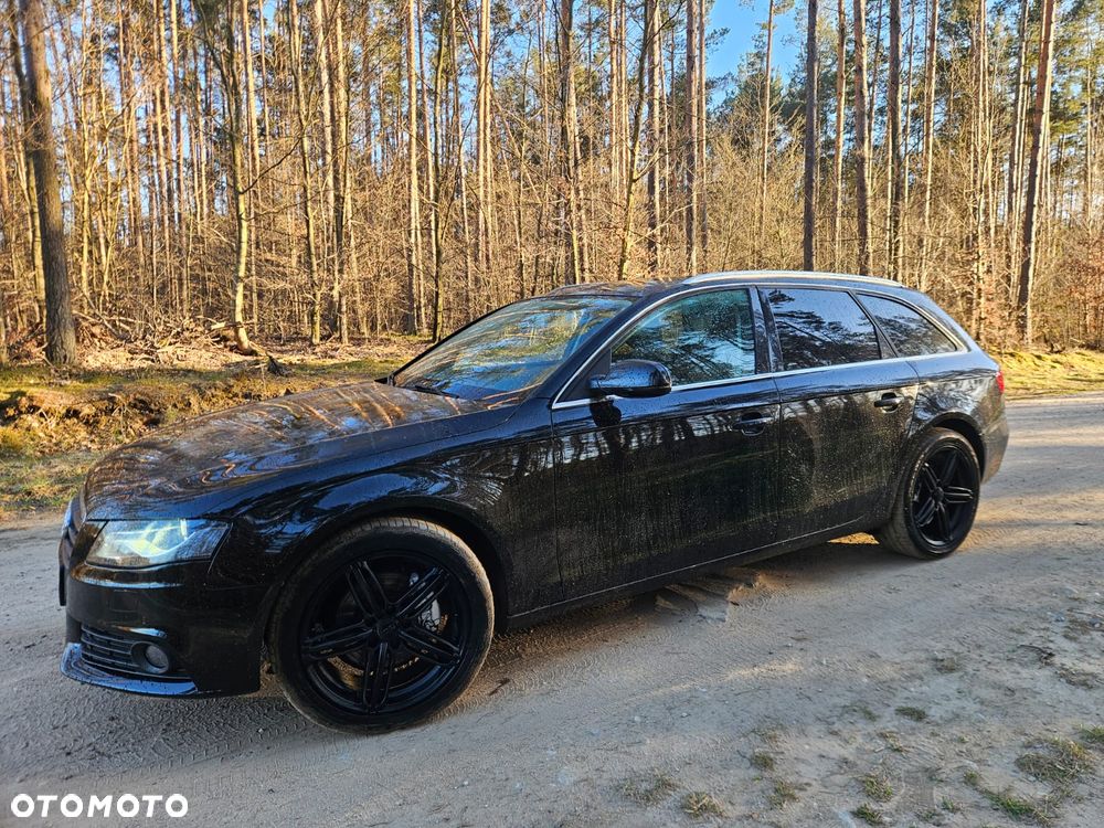 Audi A4 Avant - 1