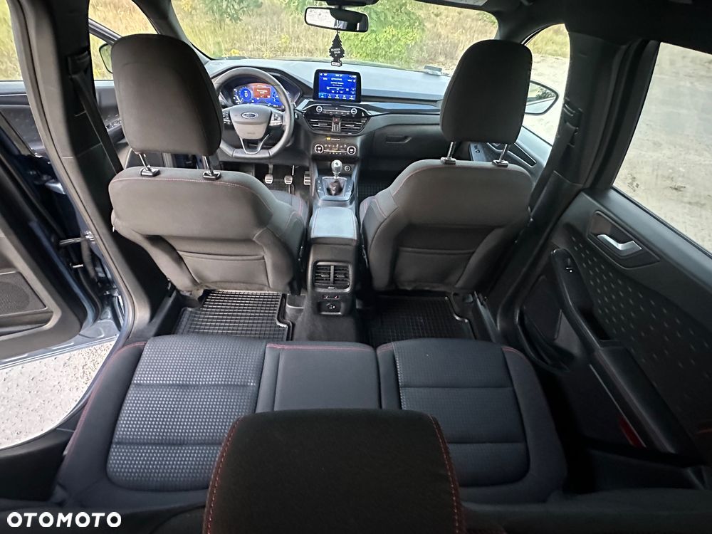 Ford Kuga - 14