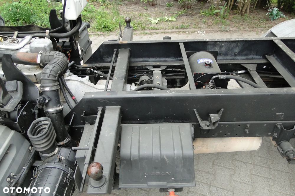 Nissan Cabstar - 16