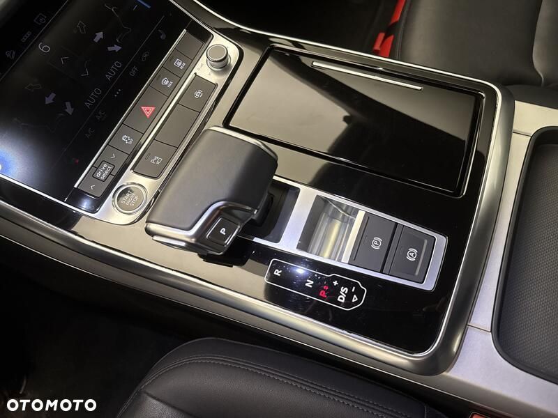 Audi Q7 - 17
