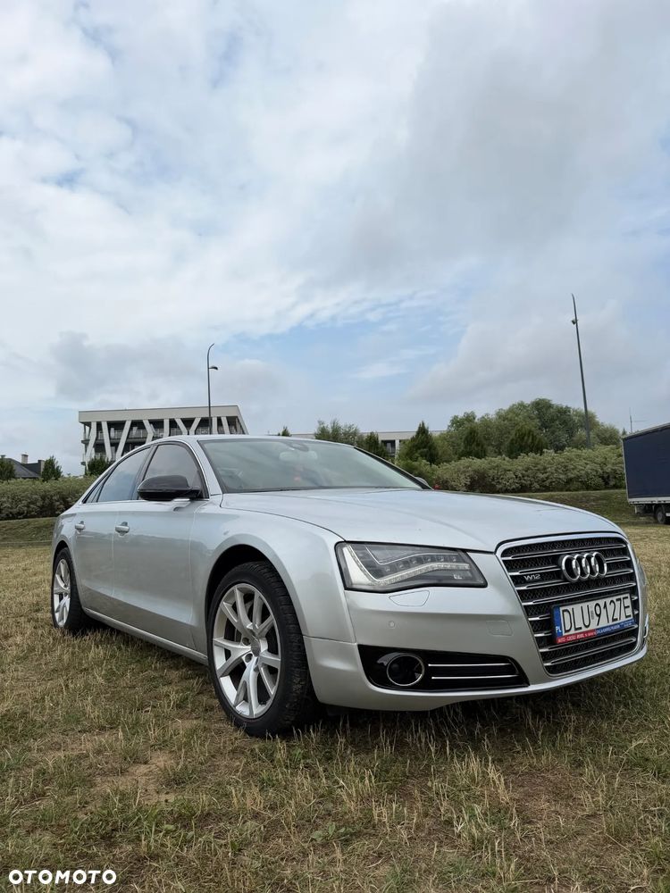 Audi A8 4.2 TDI Quattro - 1