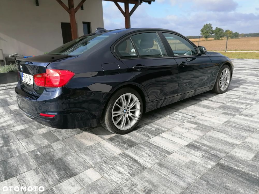 BMW Seria 3 318d Modern Line - 5
