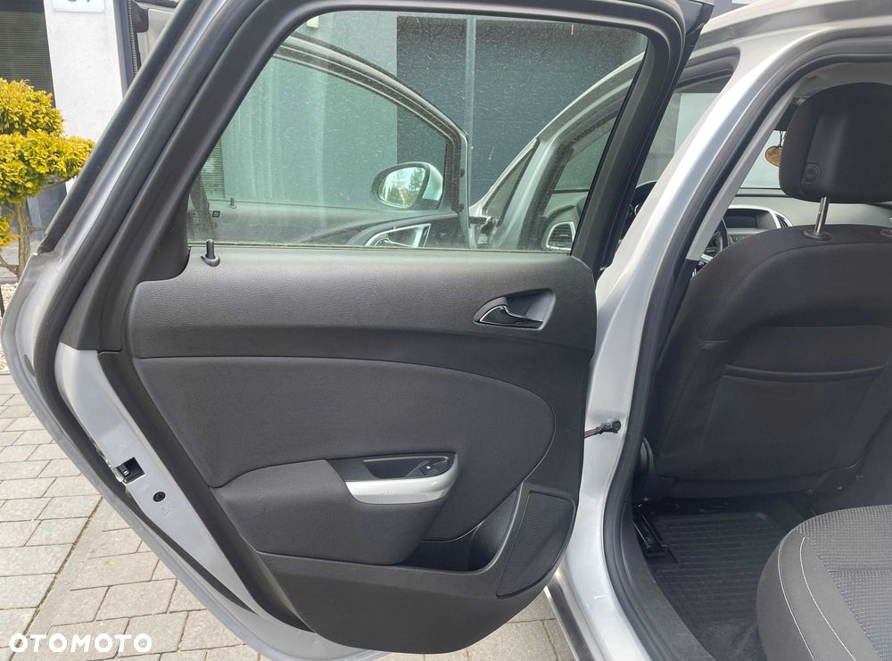 Opel Astra - 8